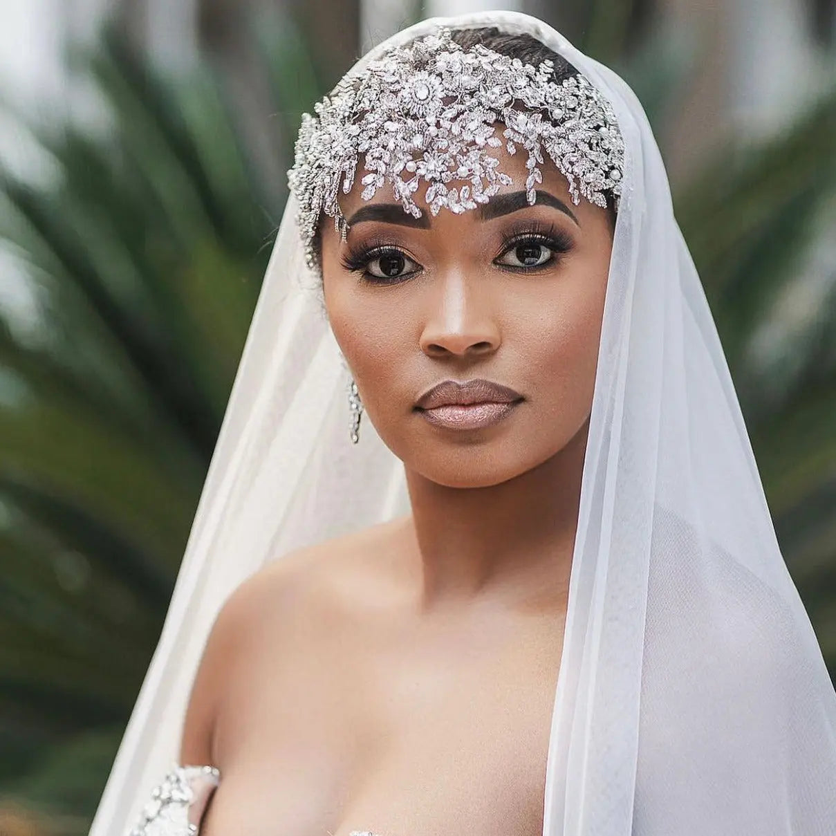BHLDN Larchwood Silver Crystal Bridal Headpiece Wavy crystal bridal headpiece - Crystal wavy burst headpiece  main image 4