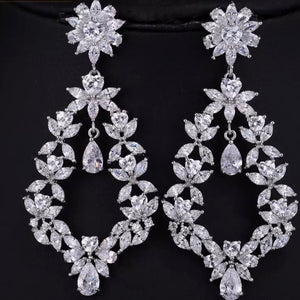 ESSIEN EARRINGS- PRE-ORDER ONLY - SuReina Bridal ESSIEN EARRINGS- PRE-ORDER ONLY <3